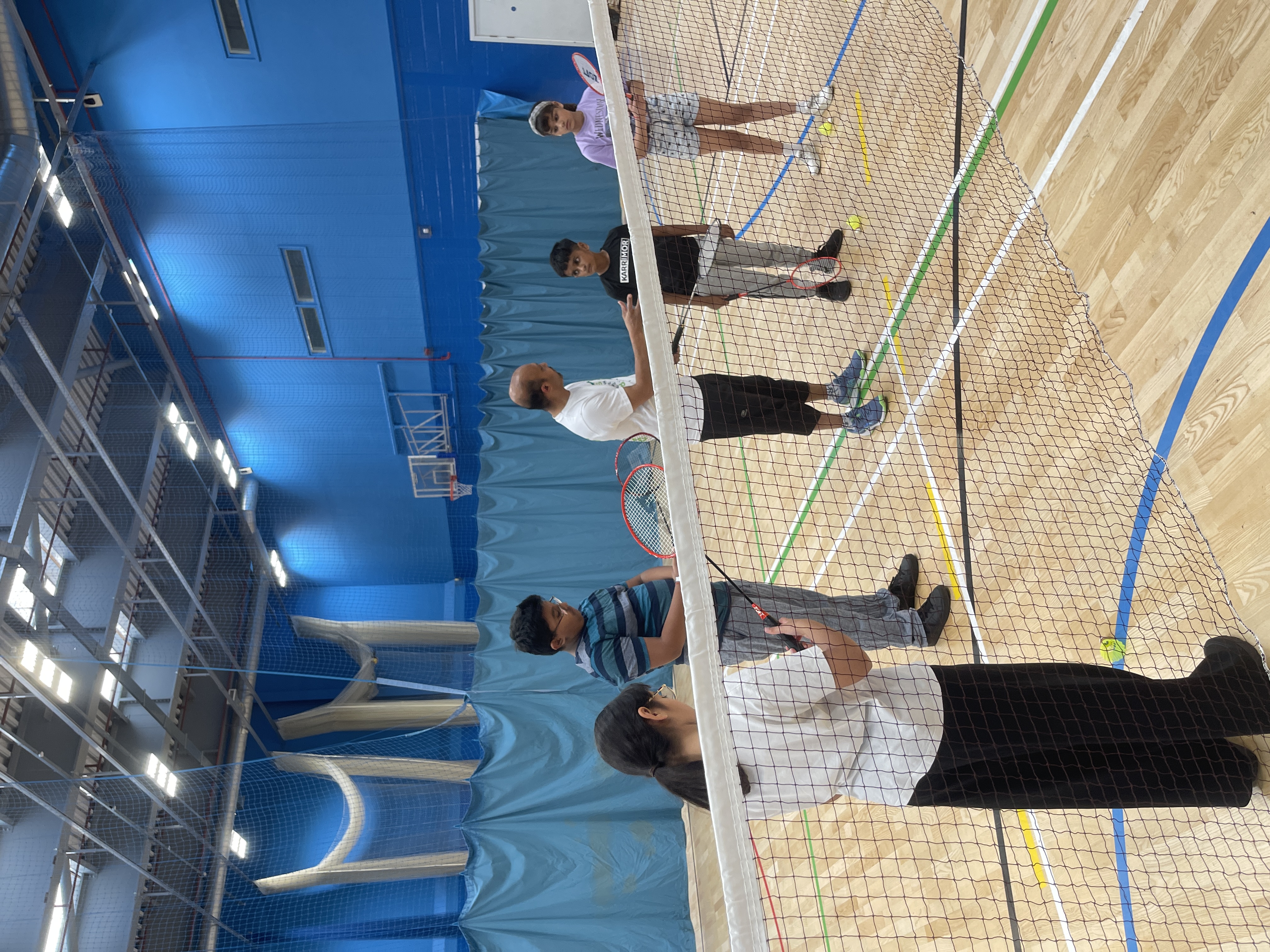 Pilot session of a free badminton programme to understand interest
